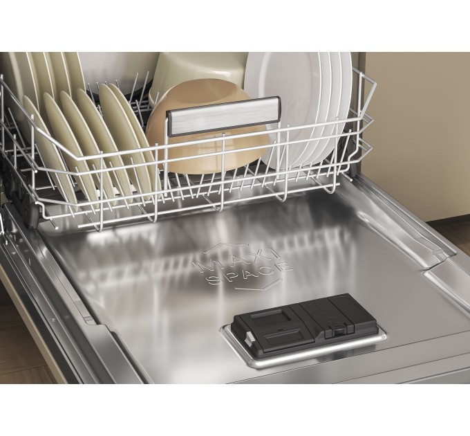 Посудомоечная машина Whirlpool встраиваемая, 15компл., A+++, 60см, дисплей, 3я корзина, белый