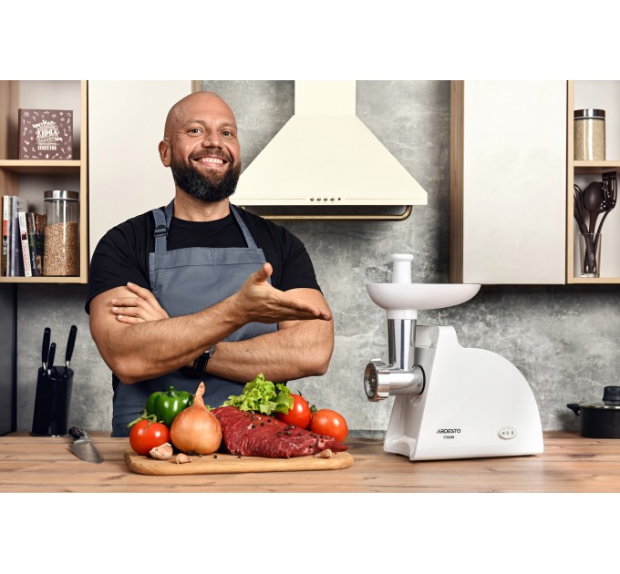 М'ясорубка ARDESTO, 1700Вт, 1.6кг/хв, 2 решітки, насадка для ковбас, кеббе, пластик, білий