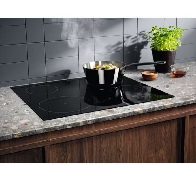 Варильна поверхня Electrolux індукційна, 60см, чорний