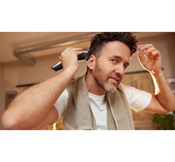 Машинка для стрижки Philips Series 9000, акум., роторный мотор, насадок-3, кейс, сталь, чорно-серый