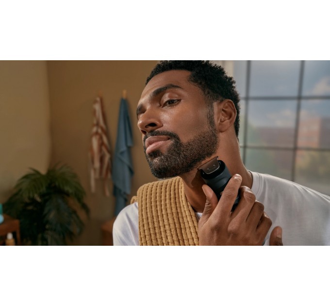 Тример Philips Series 7000, для бороди і вусів, акум., сталь, чорно-сріблястий