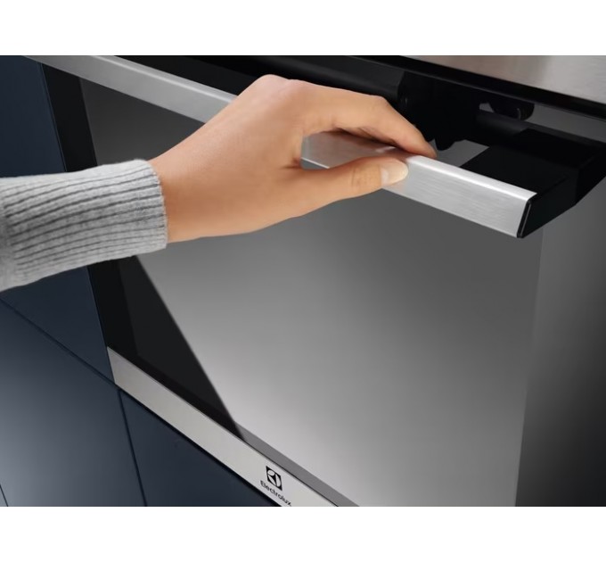 Духовой шкаф Electrolux электрический, 65л, A, дисплей, конвекция, нерж