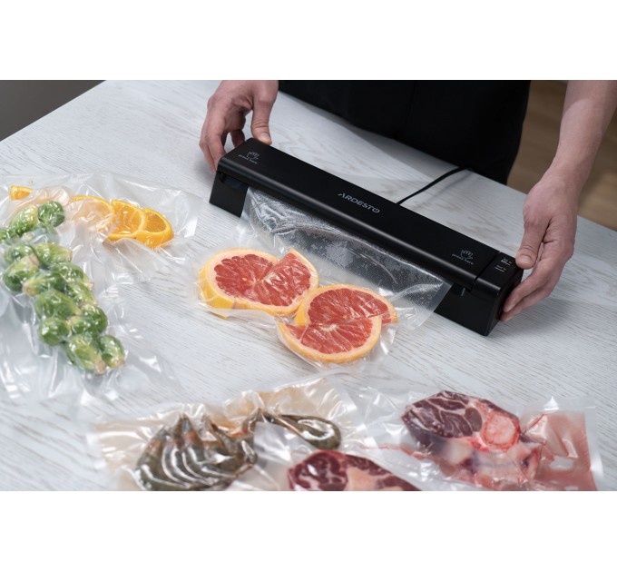 Вакууматор ARDESTO для пакетов та рулонов, 110Вт, 28см, электронное, + 1 рулон, пластик, чёрный
