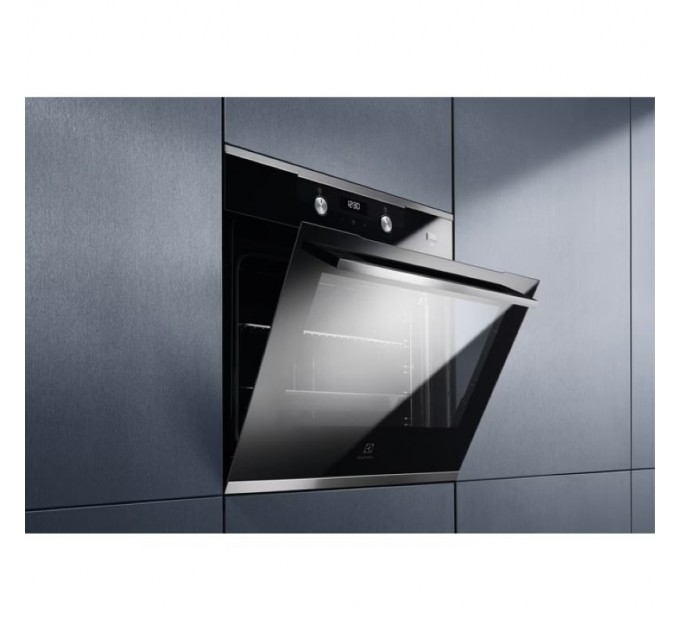 Духовой шкаф Electrolux электрический, 72л, A, пар, дисплей, конвекция, телескопические направляющие, черный