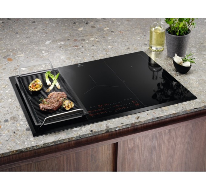 Варочная поверхность Electrolux индукционная, 80см, расширенная зона, Hob2Hood, черный