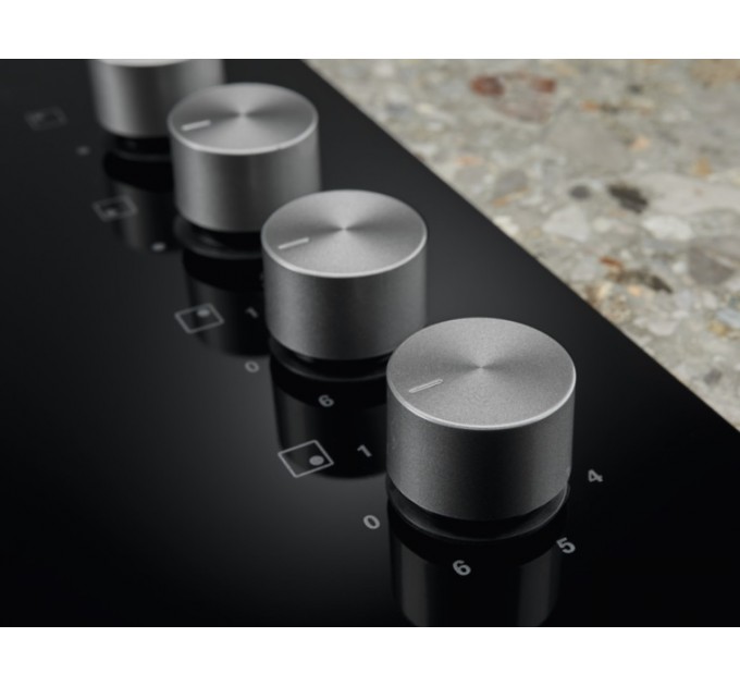 Варочная поверхность Electrolux комбинированная (2 газ + 2 стеклокерам.), 60см, чугун, черный