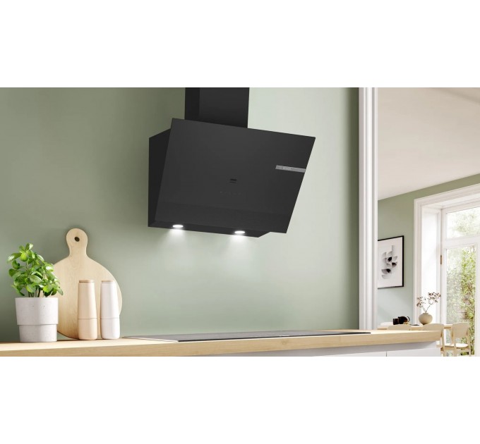 Вытяжка Bosch наклонная, 60см, 700 м.куб/ч, черный
