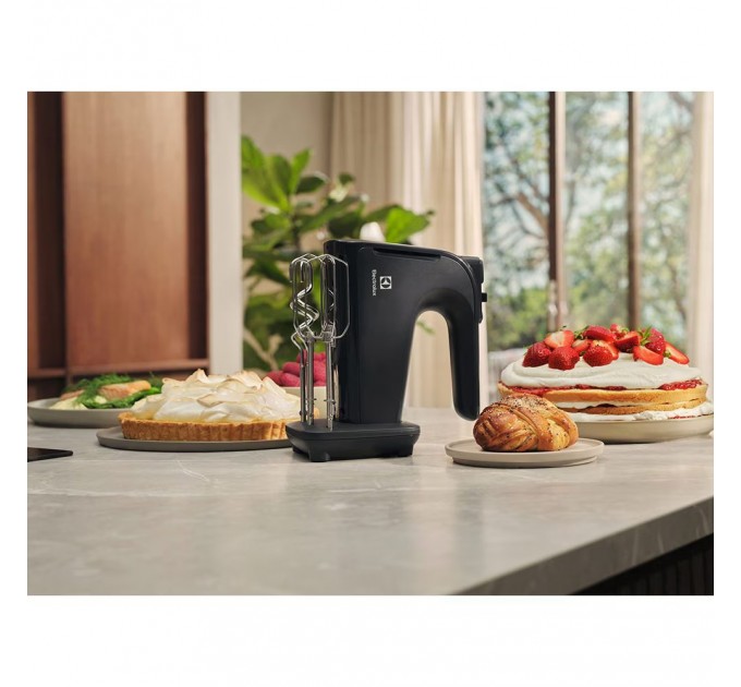 Миксер Electrolux ручной 500Вт, насадки-4, турборежим, серый темный