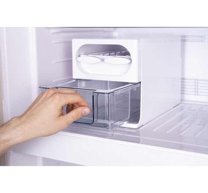 Холодильник Hitachi с верхн. мороз., 184x86х74, холод.отд.-405л, мороз.отд.-145л, 2дв., А++, NF, инв., зона нулевая, бежевый