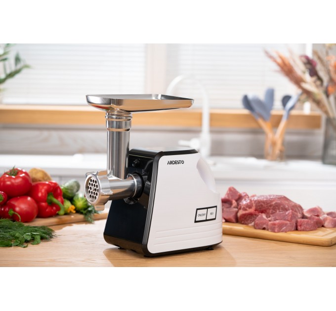 М'ясорубка ARDESTO, 2300Вт, продук.-2.2кг/хв, 4 решітки + для ковб., кеббе, насадка для томатів, пластик, біло-чорний