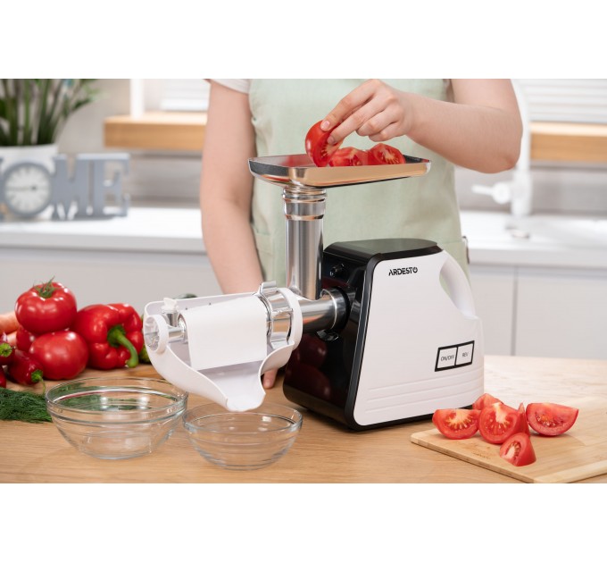 М'ясорубка ARDESTO, 2300Вт, продук.-2.2кг/хв, 4 решітки + для ковб., кеббе, насадка для томатів, пластик, біло-чорний