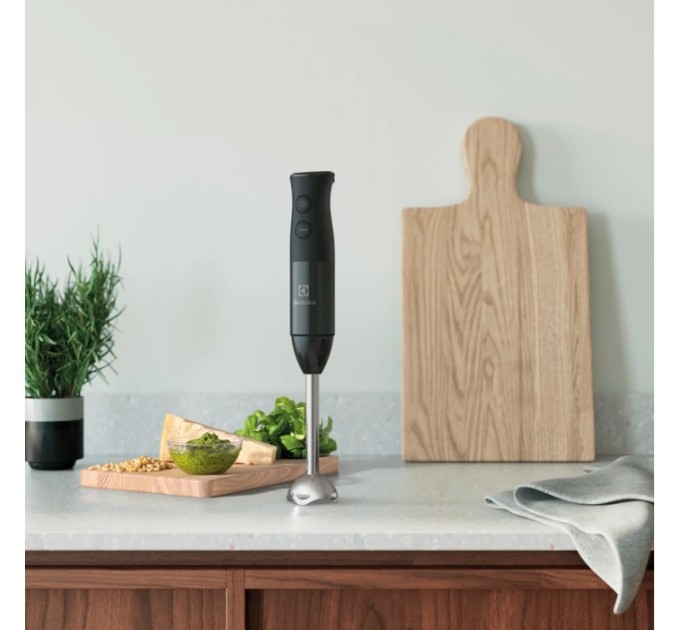Блендер Electrolux погружной 400Вт, 1в1, чаша-600мл, черный