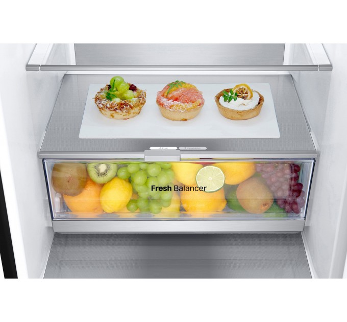 Холодильник LG с нижн. мороз., 203x60х68, холод.отд.-277л, мороз.отд.-107л, 2дв., А++, NF, инв., диспл внешн., Fresh Сonverter, Metal Fresh, черный мат.