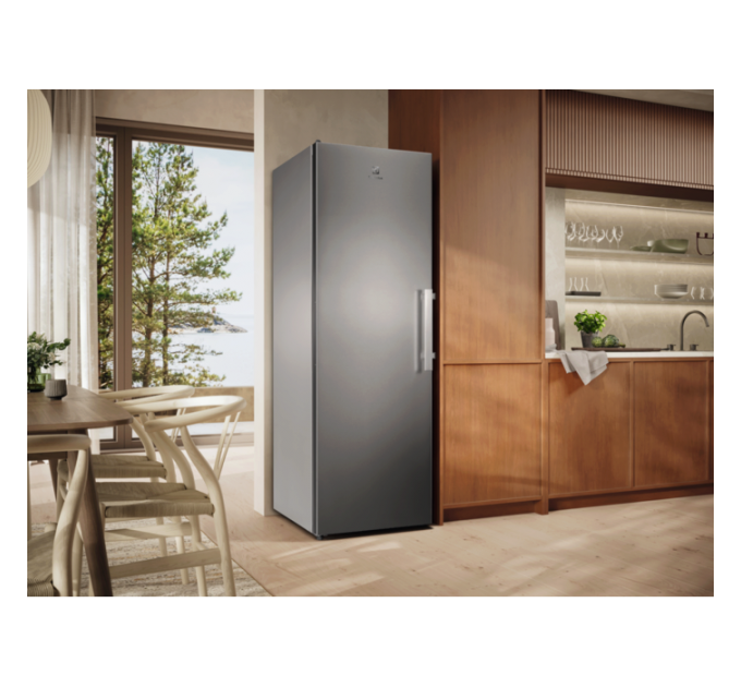 Морозильна камера Electrolux, 186x60х65, 278л, E, NF, інв., нерж