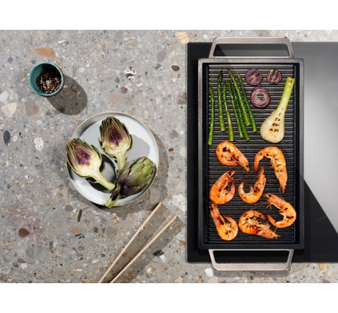 Варочная поверхность Electrolux индукционная, 71см, расширенная зона, Hob2Hood, черный