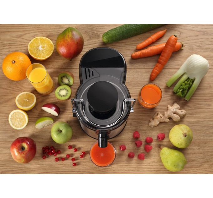 Соковитискач Gorenje відцентрований 400Вт, чаша-0.6л, жмих-1.6л, жолоб на ціле яблуко, пластик/метал, чорний