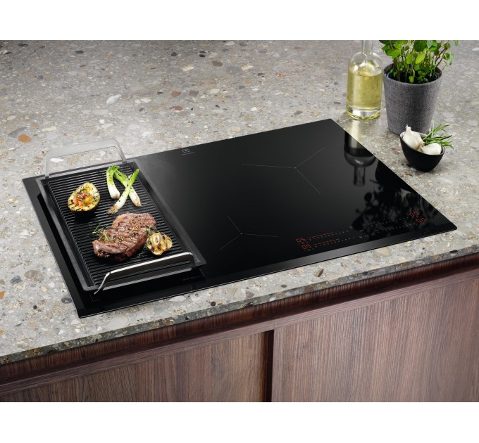Варочная поверхность Electrolux индукционная, 80см, расширенная зона, Hob2Hood, черный