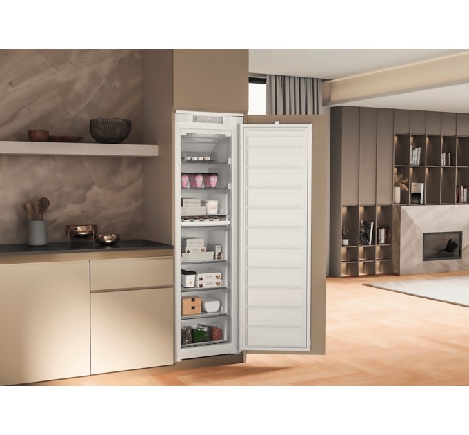 Морозильная камера Whirlpool встраиваемая, 177x54х54.5, 209л, А++, NF, инв., белый