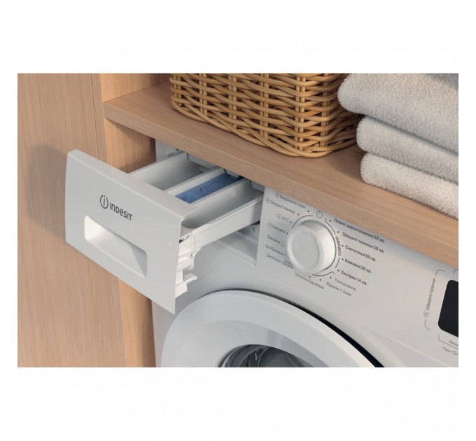 Стиральная машина Indesit фронтальная, 6кг, 1000, A+++, 44.6см, дисплей, пар, инвертор, белый