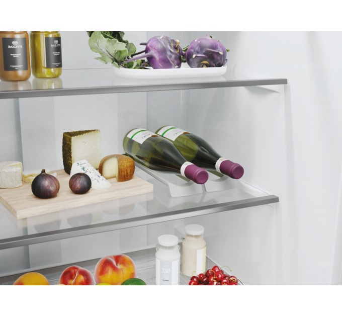 Холодильник Candy з нижн. мороз., 182.5x54.5х60, холод.відд.-197л, мороз.відд.-82л, 2дв., А+, NF, нерж