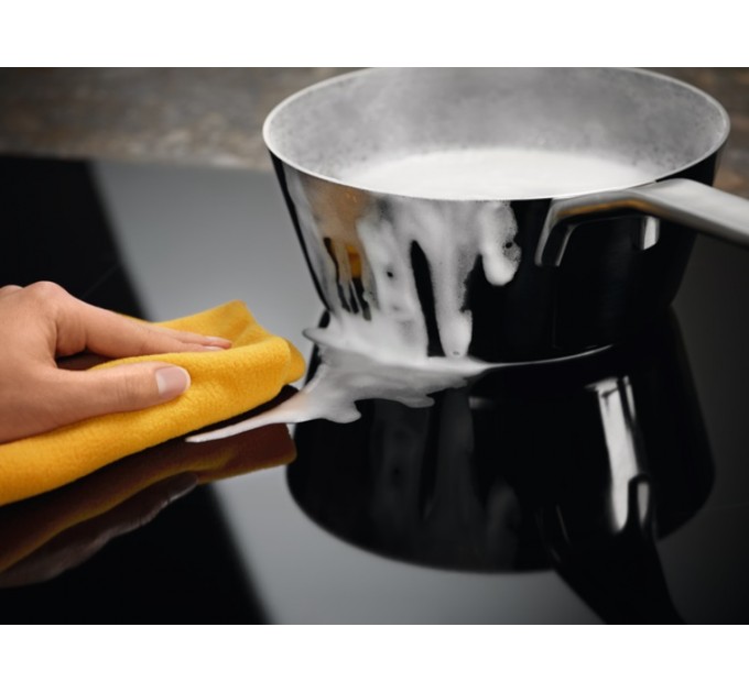 Варильна поверхня Electrolux індукційна, 60см, розширена зона, чорний