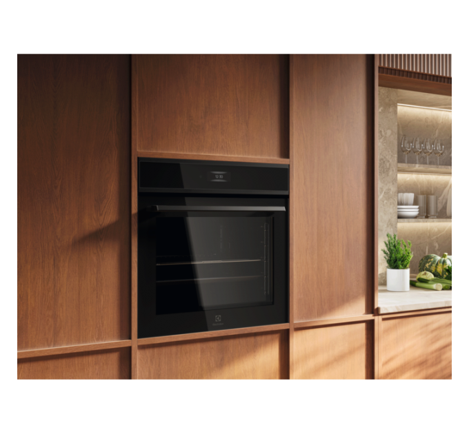 Духовой шкаф Electrolux электрический, 72л, A+,дисплей, конвекция, телескопические направляющие, черный