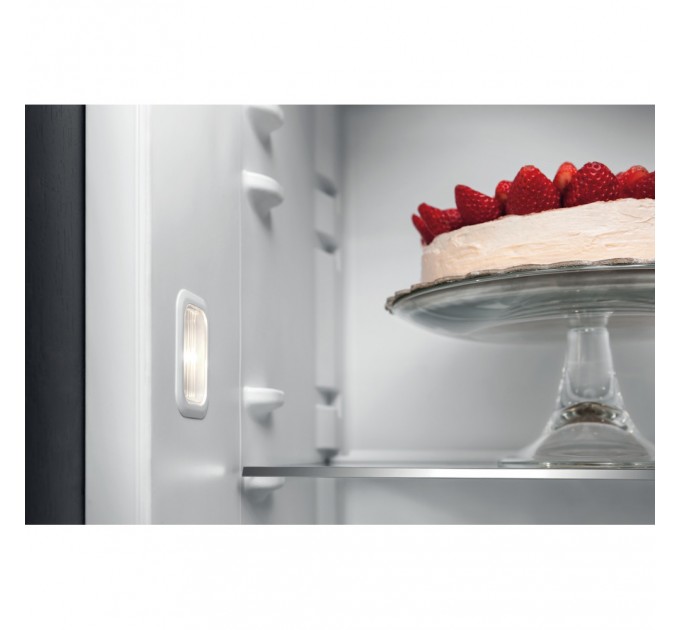 Холодильна камера Whirlpool вбудована, 177x54х54, 314л, А++, ST, білий