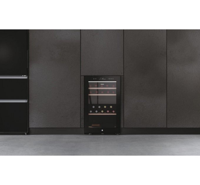 Холодильник Haier для вина, 82x49.7х58.5, холод.отд.-106л, зон - 2, бут-42, ST, дисплей, черный