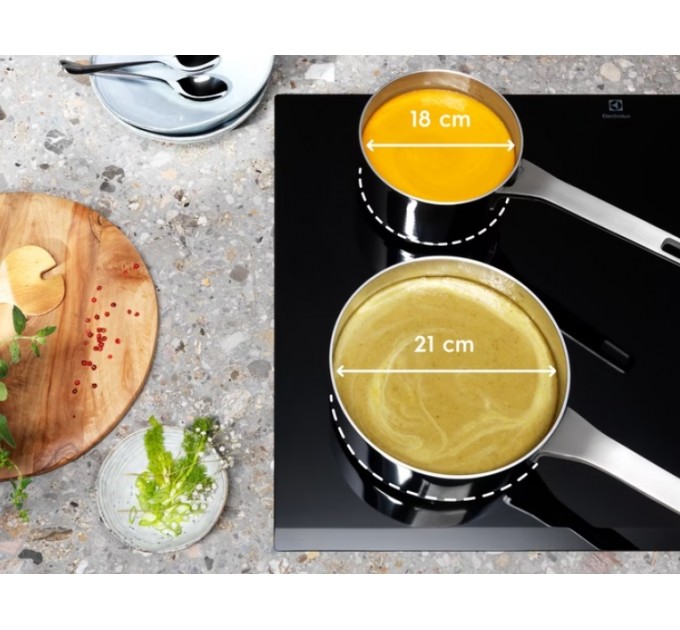 Варильна поверхня Electrolux індукційна, 60см, розширена зона, чорний