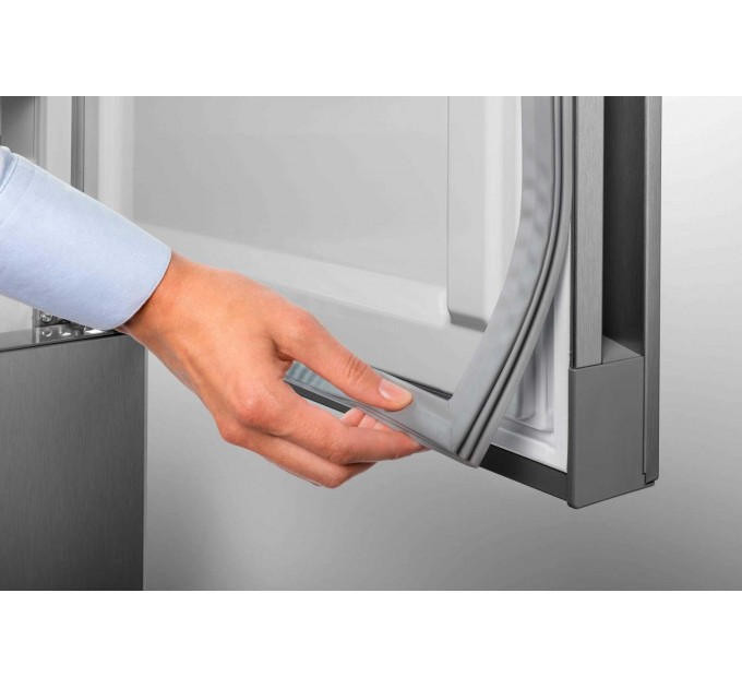 Холодильник Liebherr з нижн. мороз., 201.5x74.7х67.5, холод.відд.-346л, мороз.відд.-128л, 2дв., D, NF, диспл внутр., білий