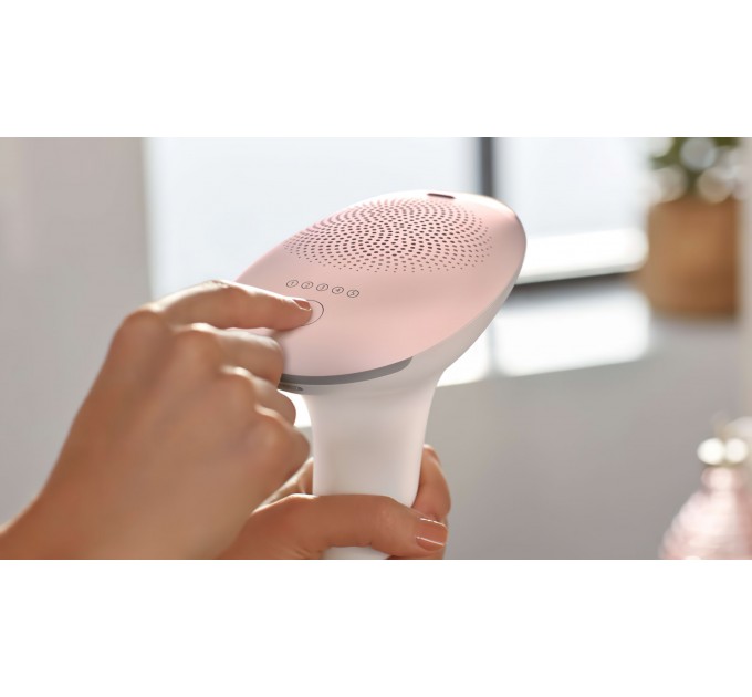 Фотоепілятор Philips Lumea IPL 7000 Series, від мережі, кіл-ть спалах.-250000, 5 Дж/см?, 4 см2, футляр, білий