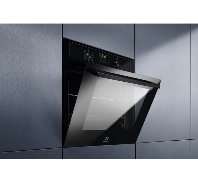 Духова шафа Electrolux електрична, 65л, A, дисплей, конвекція, телескопічні напрямні, чорний