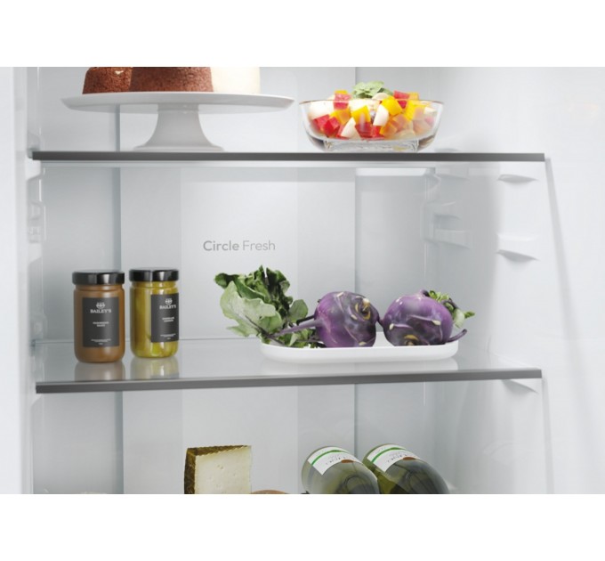 Холодильник Candy с нижн. мороз., 182.5x54.5х60, холод.отд.-197л, мороз.отд.-82л, 2дв., А++, NF, белый