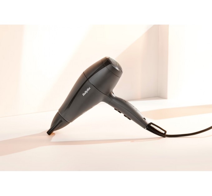 Фен Babyliss Super Light Pro, 2000Вт, режимов-3, HTDC мотор, тонкий концентратор 6 мм, черный