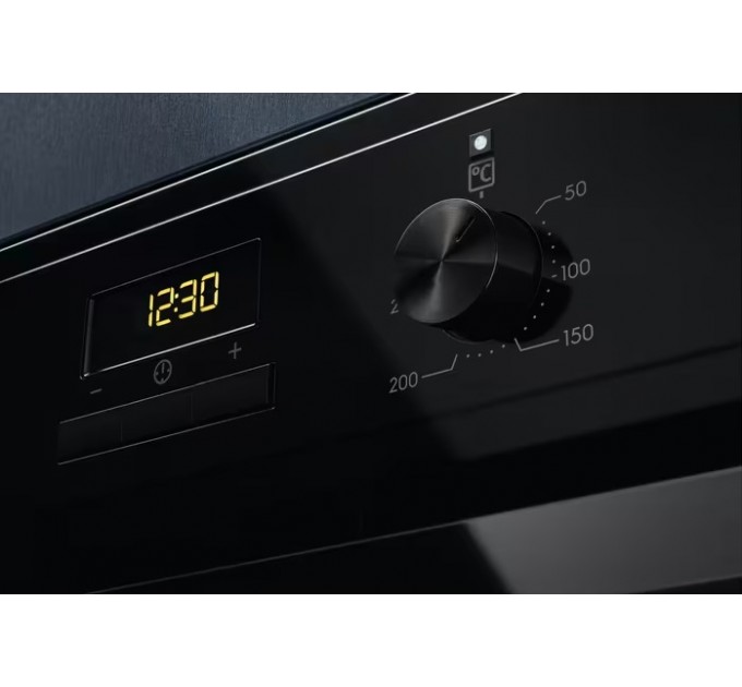 Духова шафа Electrolux електрична, 65л, A, дисплей, конвекція, телескопічні напрямні, чорний