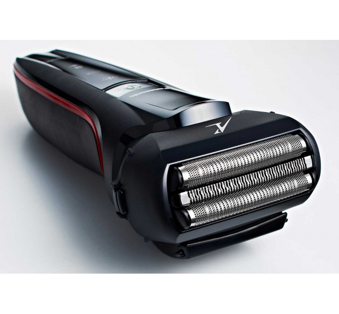 Бритва електр. Panasonic сеточная , 13000 об/мин, бритв.головок-3, Li-Ion, сух.+влажн., триммер, 2 насад.,док-станц. , черный